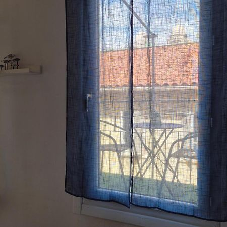 Au Coeur Du Panier Avec Terrasse 2 A 4 Personnes Climatisation Daire Marsilya Dış mekan fotoğraf