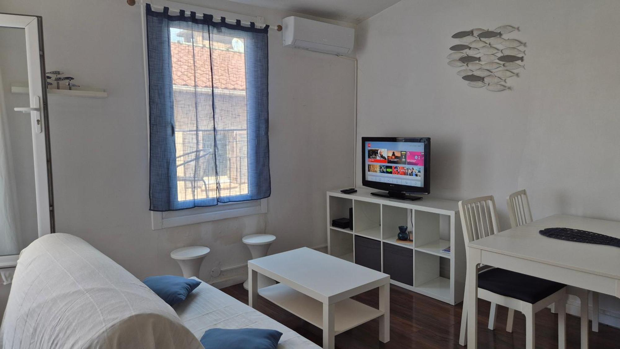 Au Coeur Du Panier Avec Terrasse 2 A 4 Personnes Climatisation Daire Marsilya Dış mekan fotoğraf